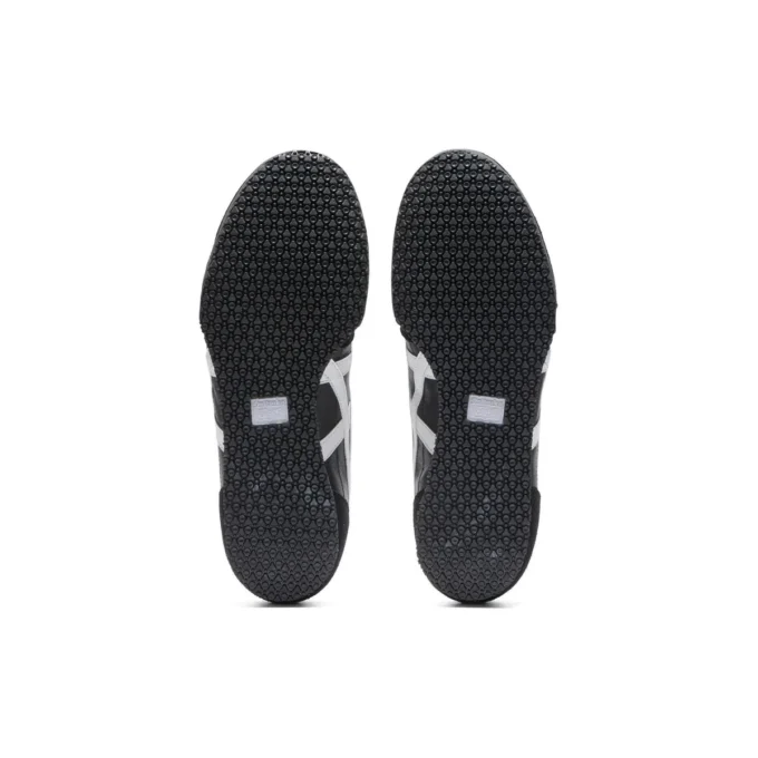 Serrano “Black White”