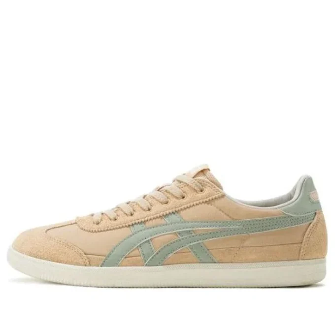 Tokuten “Khaki White”